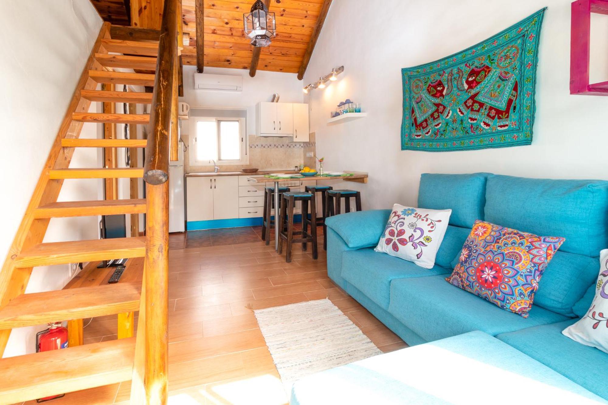 Gasthaus Karma House Casares Exterior foto